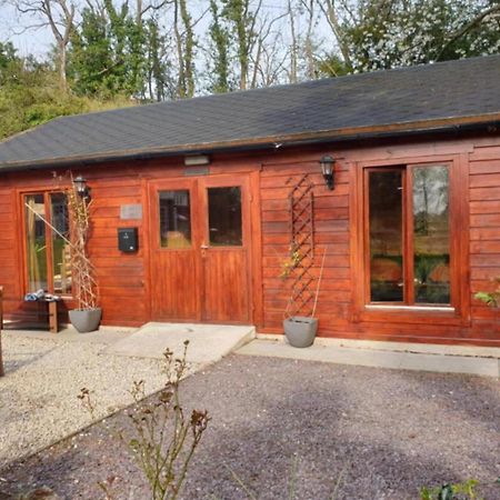 Impeccable 1-Bed House In Retford Close To A1 מראה חיצוני תמונה