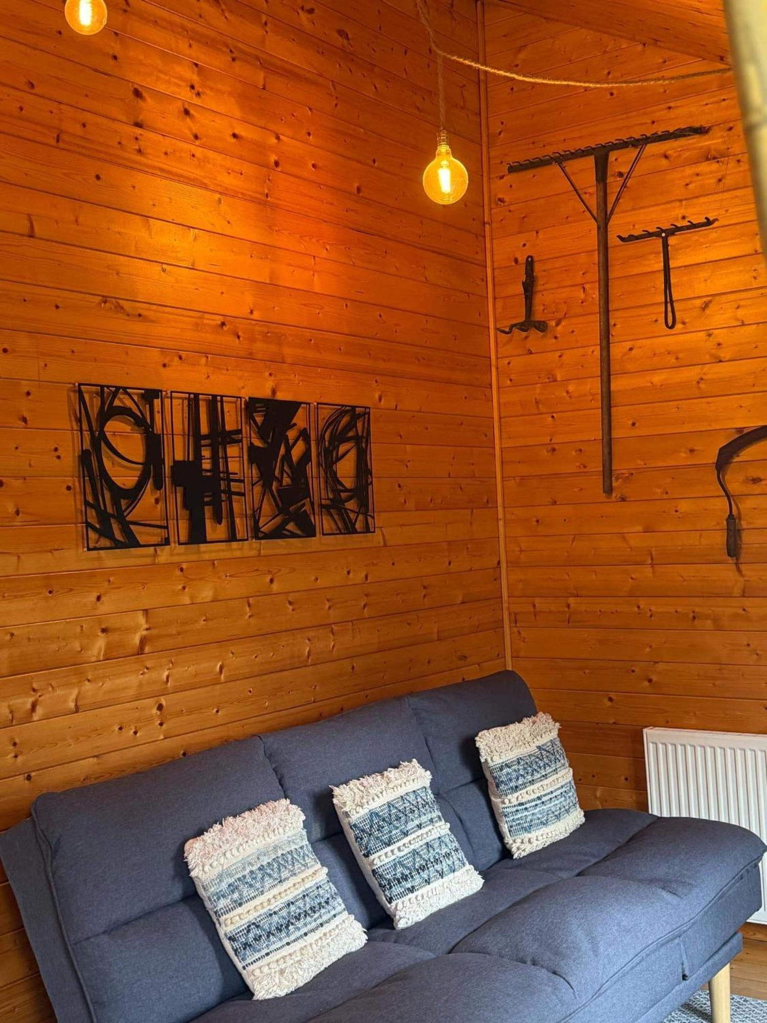 Impeccable 1-Bed House In Retford Close To A1 מראה חיצוני תמונה